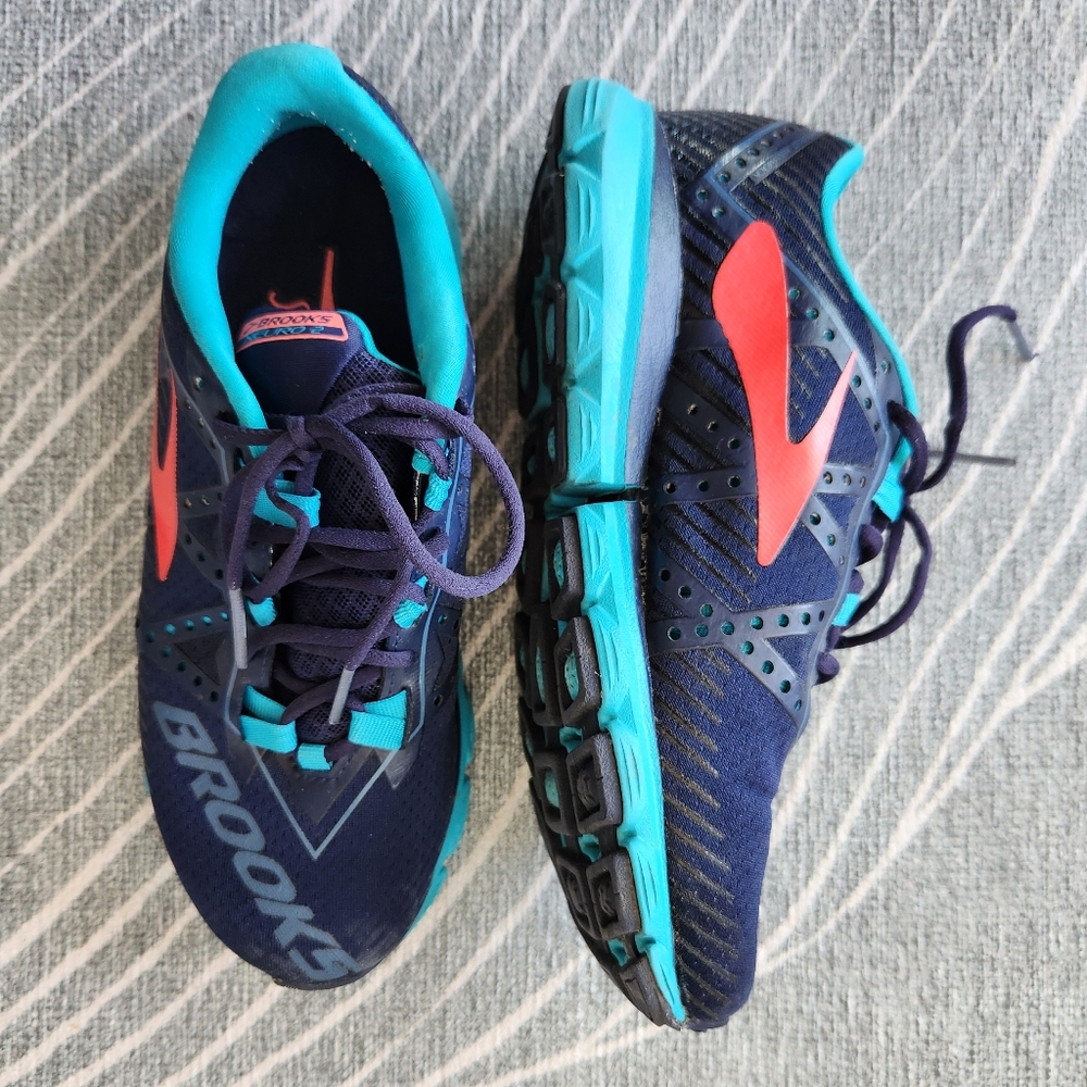 Brooks NEURO 2 Running Shoe